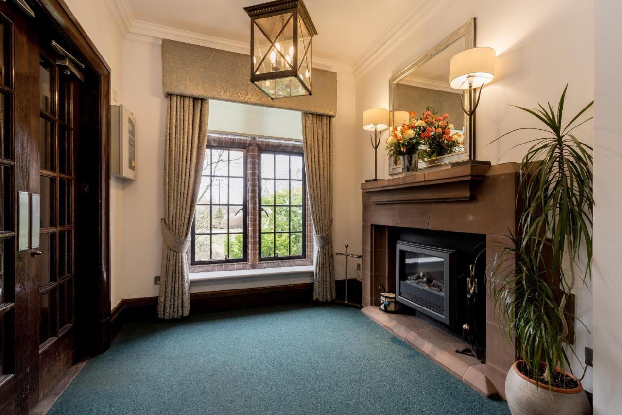 Western House Hotel At Ayr Racecourse Exteriér fotografie
