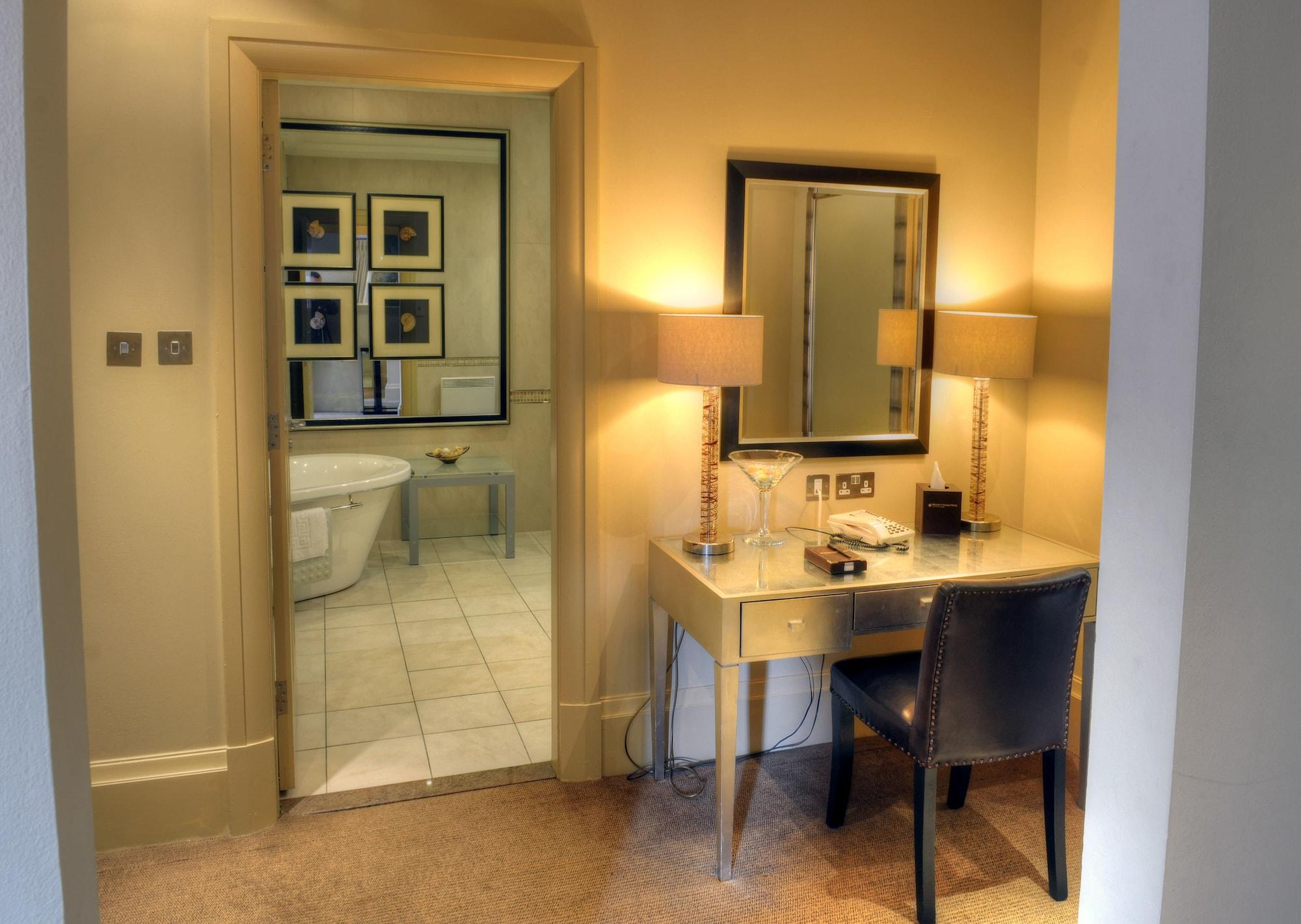 Western House Hotel At Ayr Racecourse Exteriér fotografie