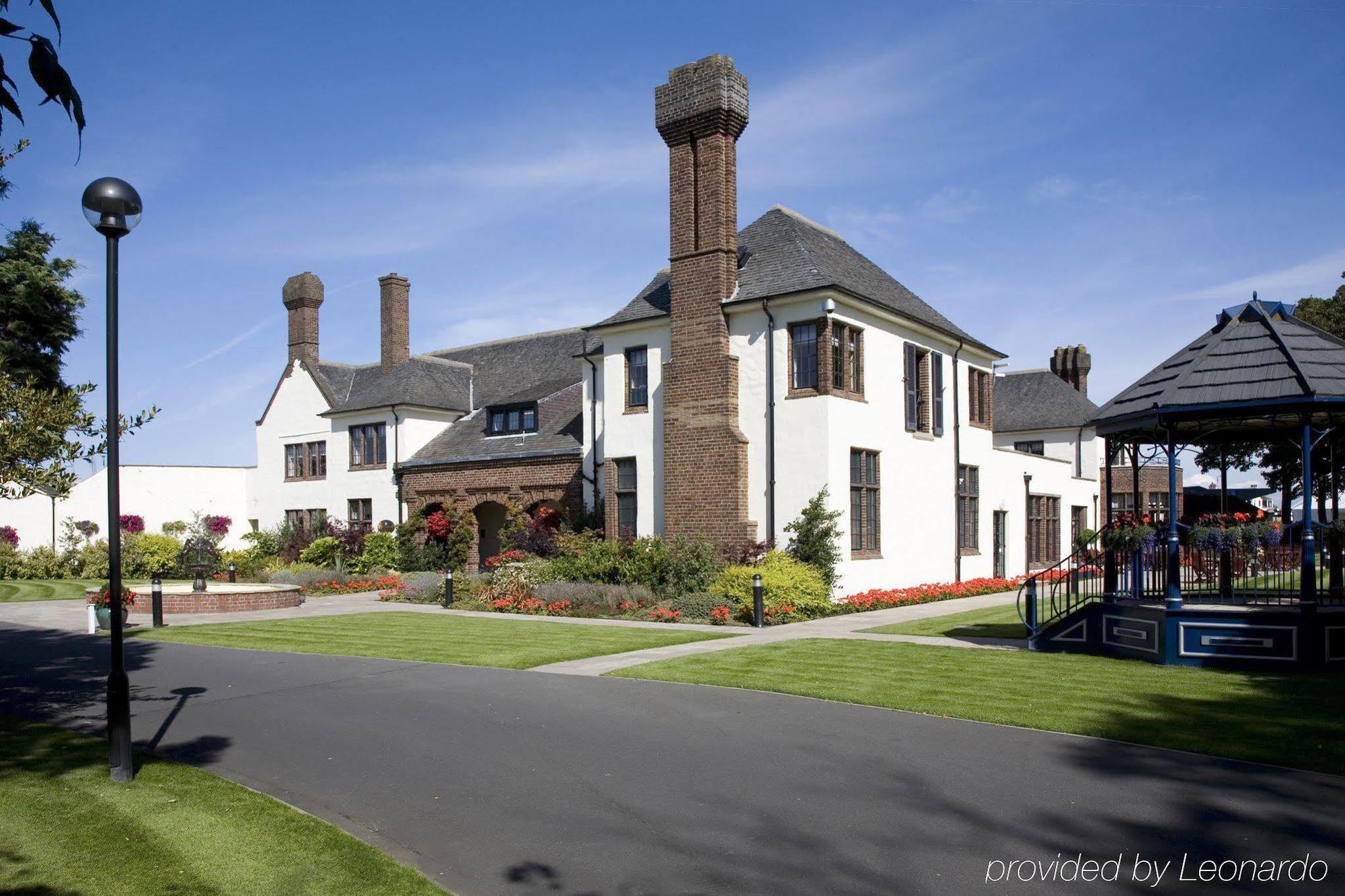 Western House Hotel At Ayr Racecourse Exteriér fotografie